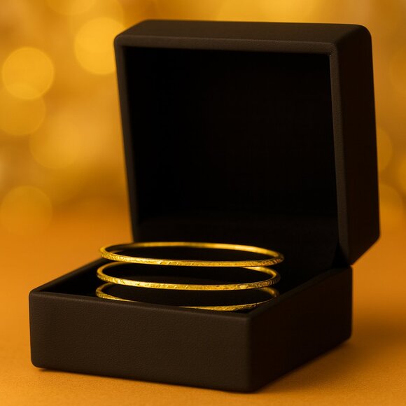 14k Gold Hammered Thin Skinny Bangle Bracelet – Solid Gold Texture, Minimalist - Picture 4 of 5